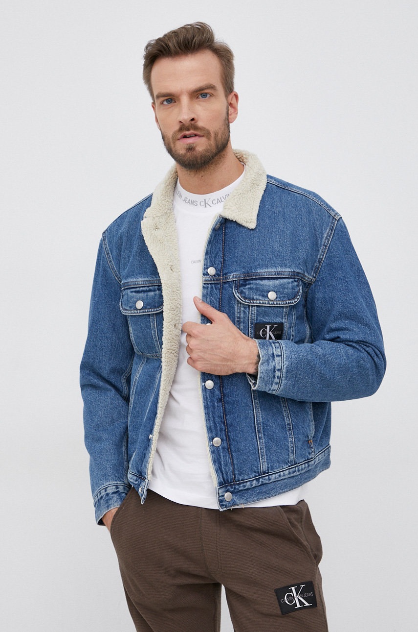 

Дънково яке Calvin Klein Jeans с преходна изолация, Син