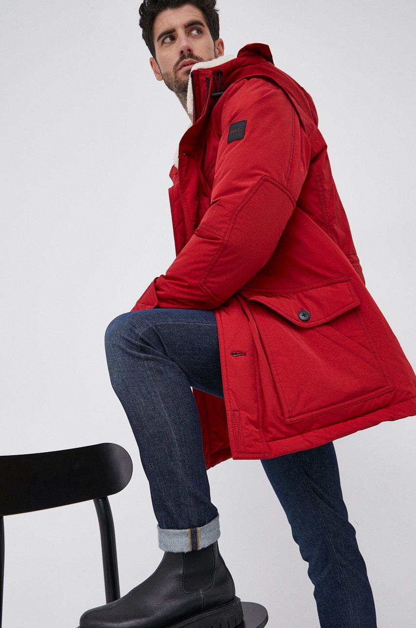 

Boss - Яке Boss Casual, Червен