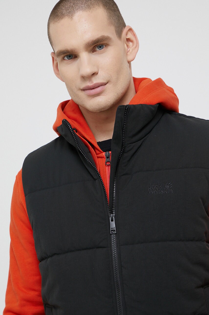 

Безрукавка Jack Wolfskin колір чорний зимовий