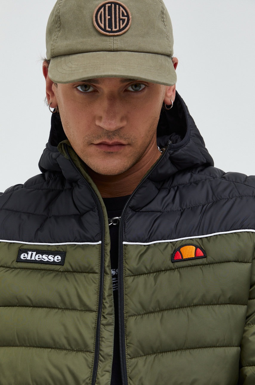 

Яке Ellesse в зелено с преходна изолация, Зелен
