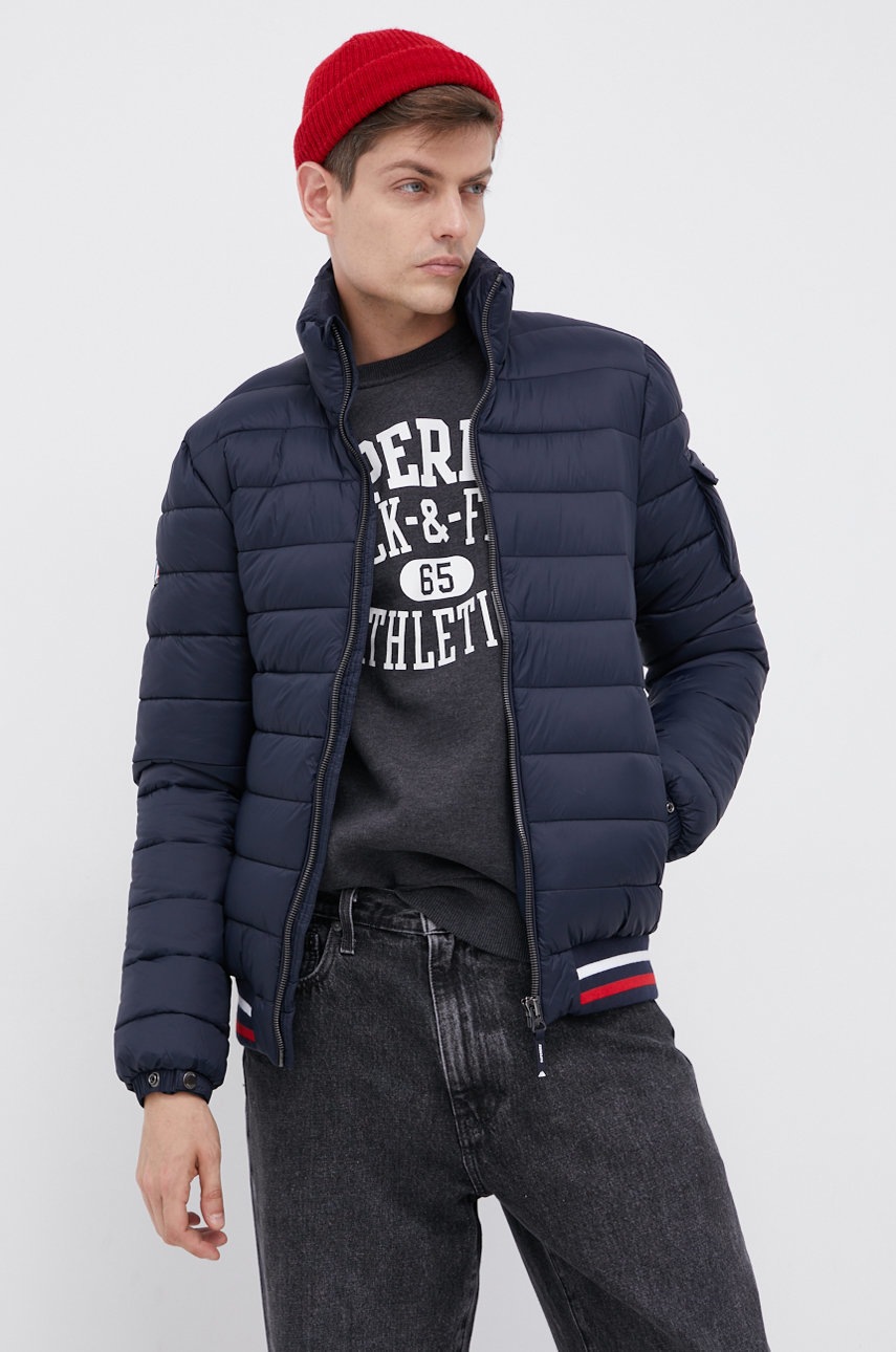 

Яке Superdry мъжко в тъмносиньо с преходна изолация, Тъмносин