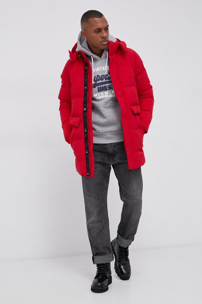 

Яке Superdry мъжко в червено със зимна изолация, Червен
