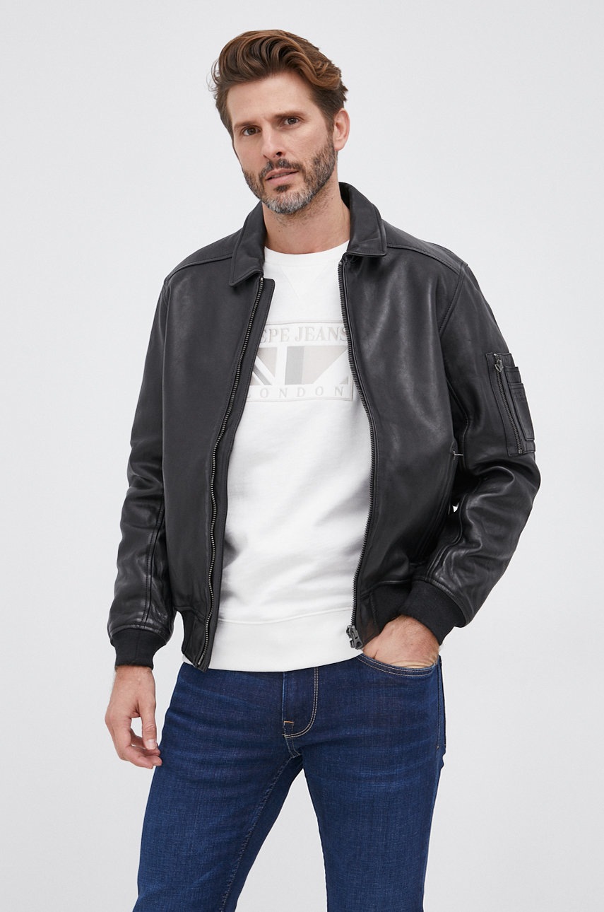 

Кожаная куртка Pepe Jeans мужская цвет чёрный переходная