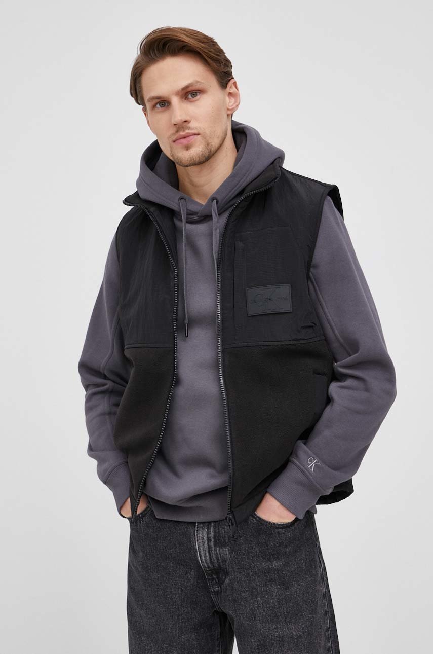 

Елек Calvin Klein Jeans мъжки в черно с преходна изолация, Черен