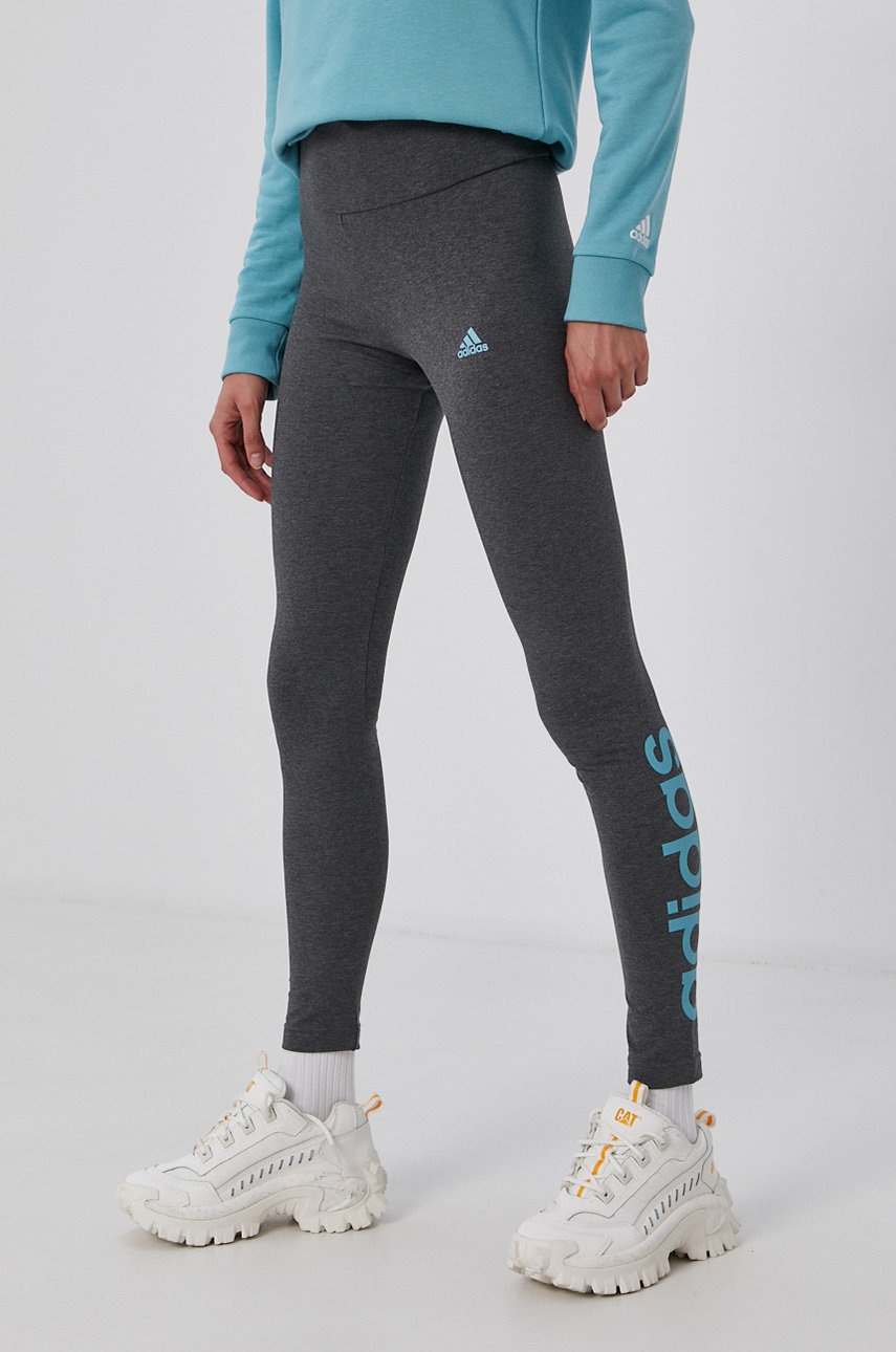 

Леггинсы adidas H07784 женские цвет серый с принтом