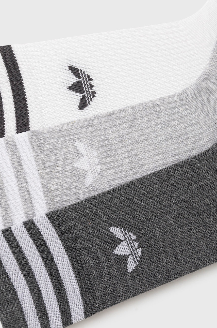 

Носки adidas Originals женские цвет серый