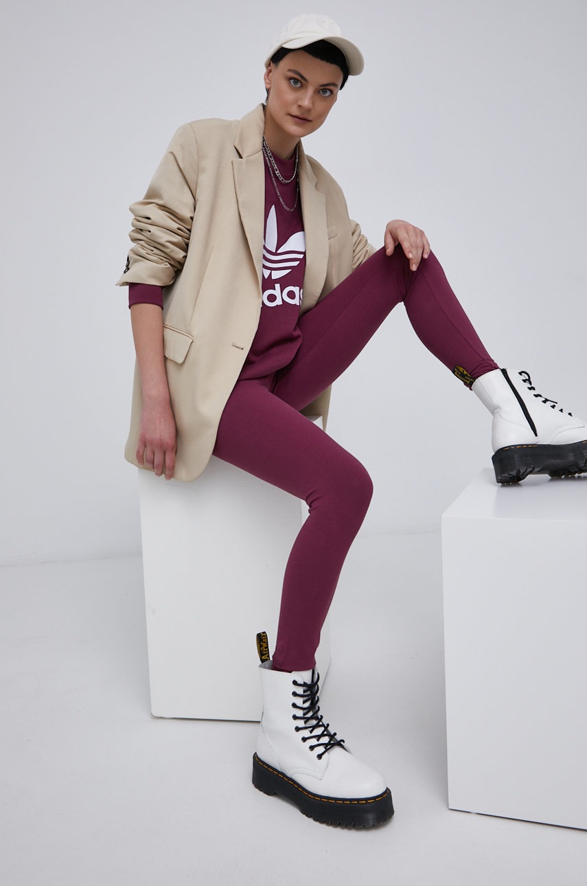 

Леггинсы adidas Originals H06624 женские цвет фиолетовый гладкие