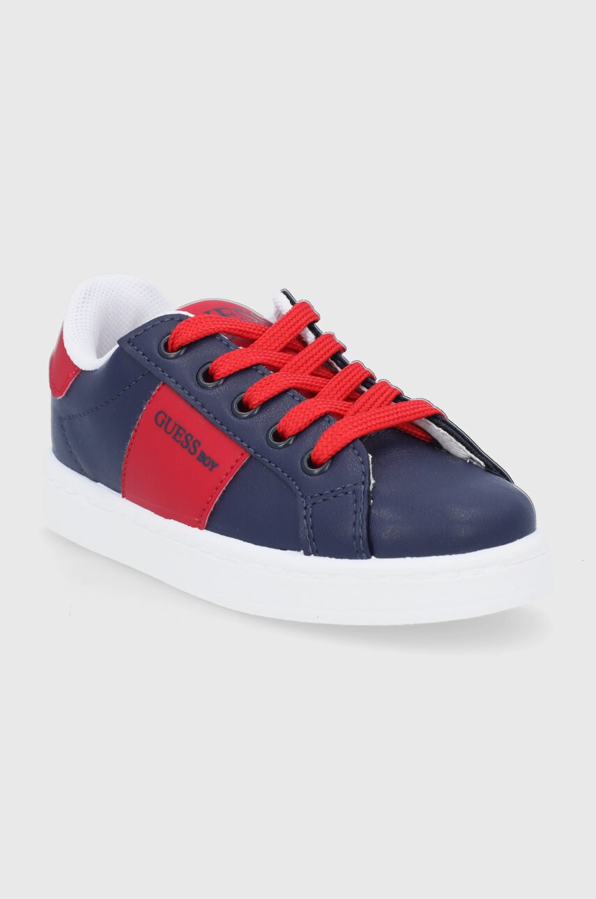 

Детские ботинки Guess