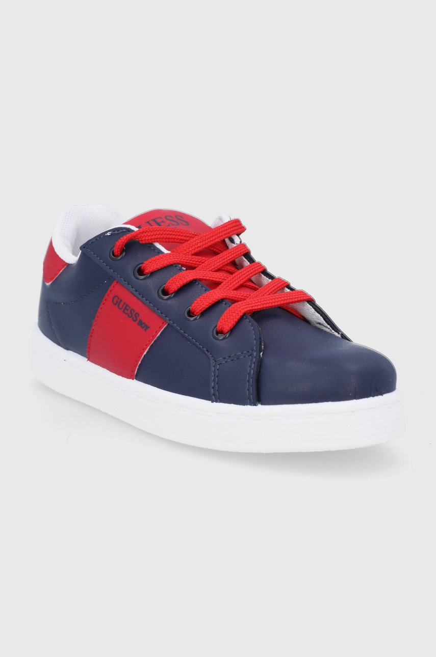 

Дитячі черевики Guess