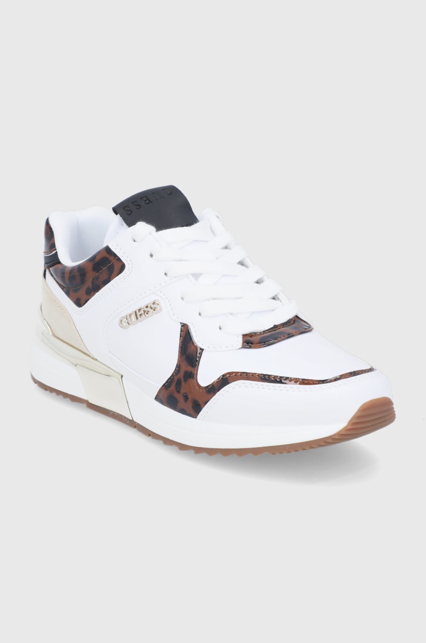 

Черевики Guess колір білий на платформі
