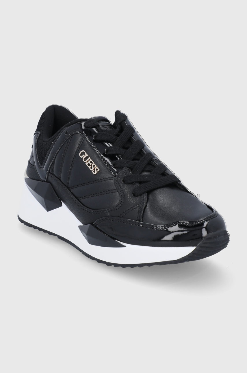 

Черевики Guess колір чорний на платформі