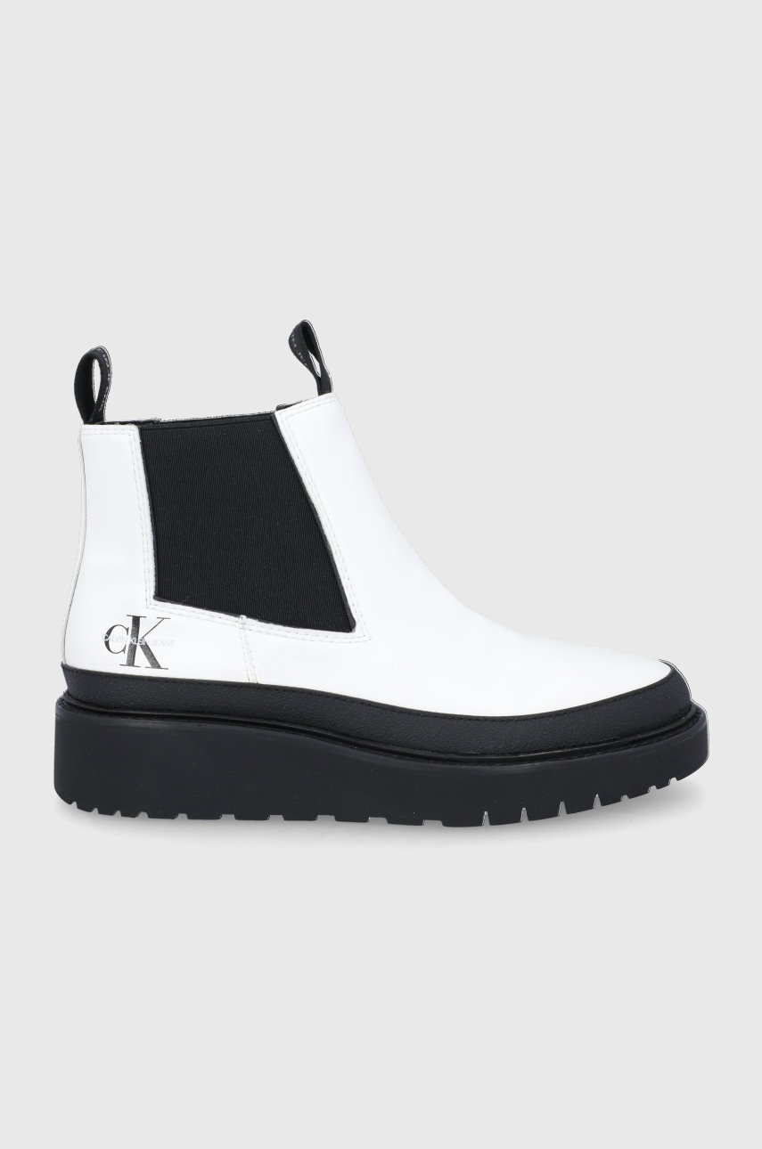 

Кожени боти челси Calvin Klein Jeans дамски в бяло с платформа, Бял