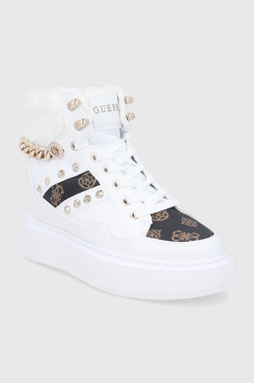 

Черевики Guess колір білий на танкетці