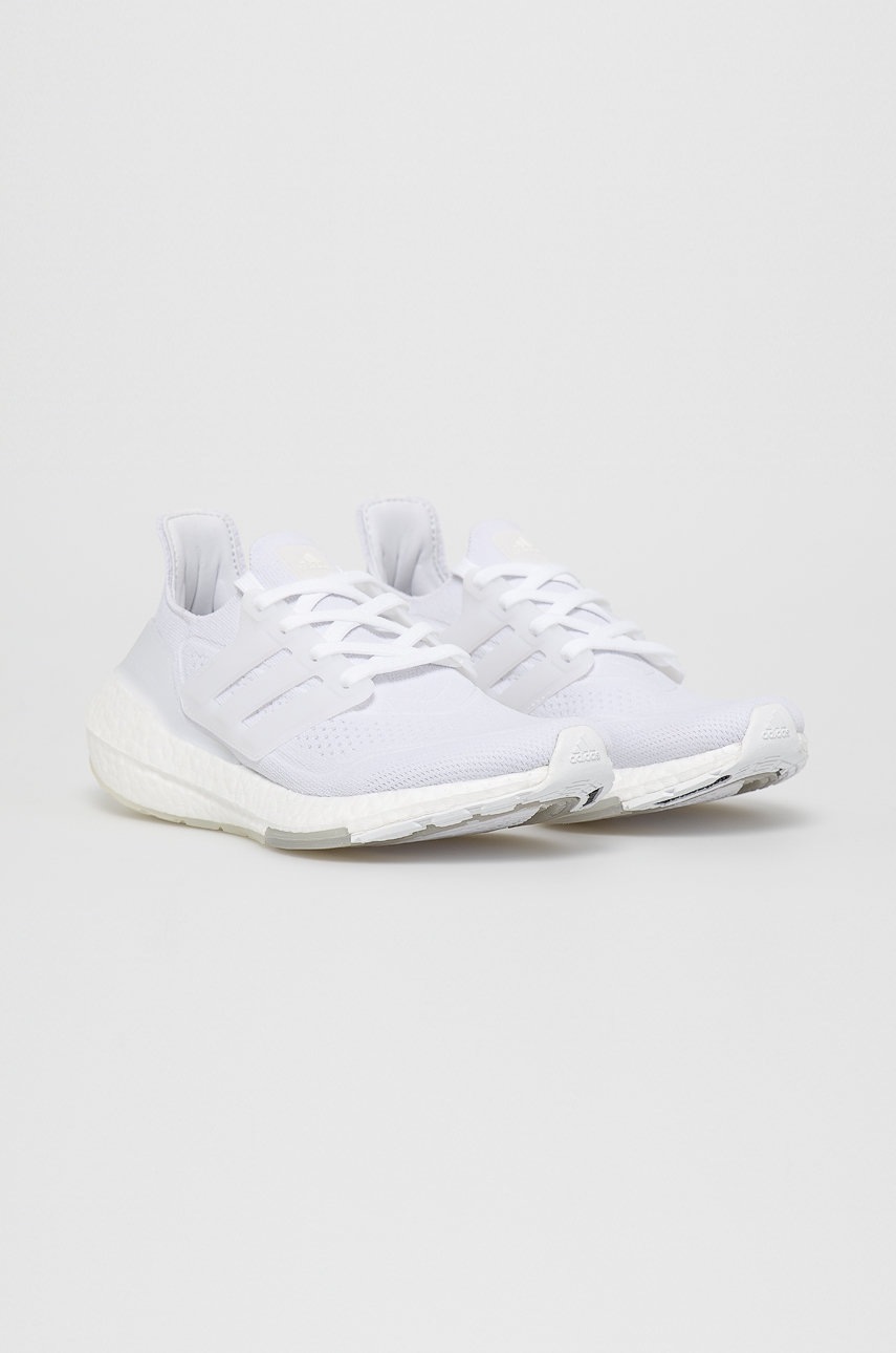 

Ботинки adidas Performance цвет белый на плоском ходу