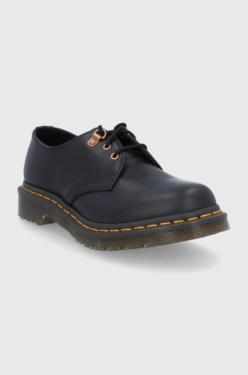 

Шкіряні туфлі Dr. Martens жіночі колір чорний на плоскому ходу