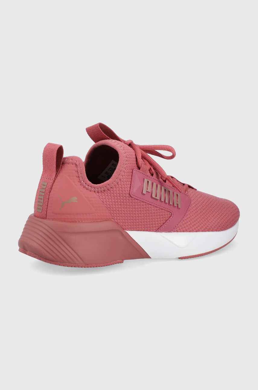 

Обувь для бега Puma Retaliate Mesh 195551 цвет розовый на плоском ходу