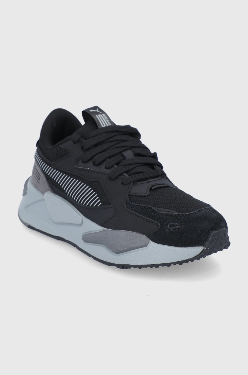 

Ботинки Puma 381117 цвет чёрный на платформе