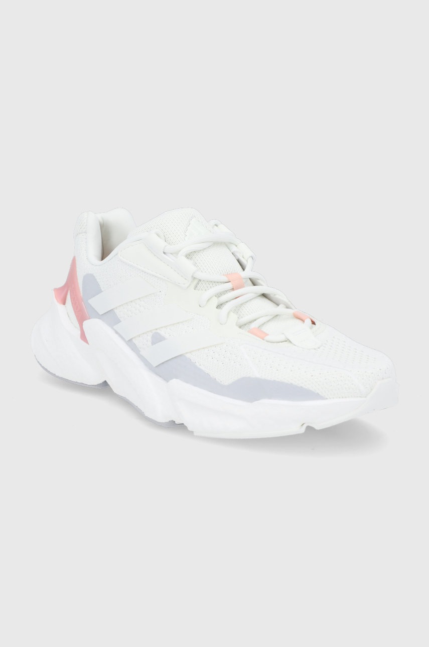 

Ботинки adidas Performance X9000L4 W на плоском ходу