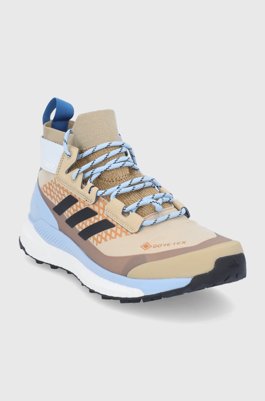 

Черевики adidas Performance FZ2971 жіночі колір бежевий