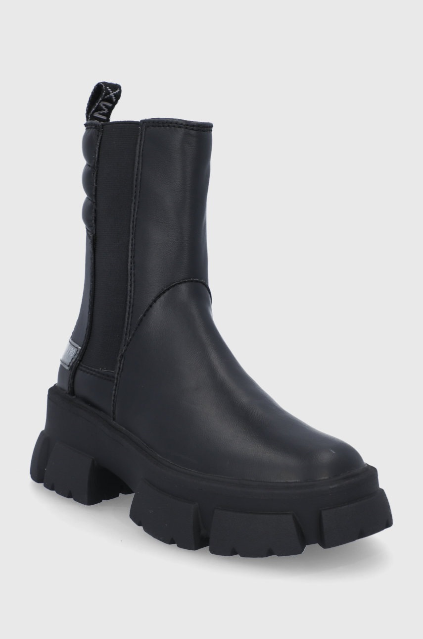 

Шкіряні черевики Steve Madden жіночі колір чорний на платформі