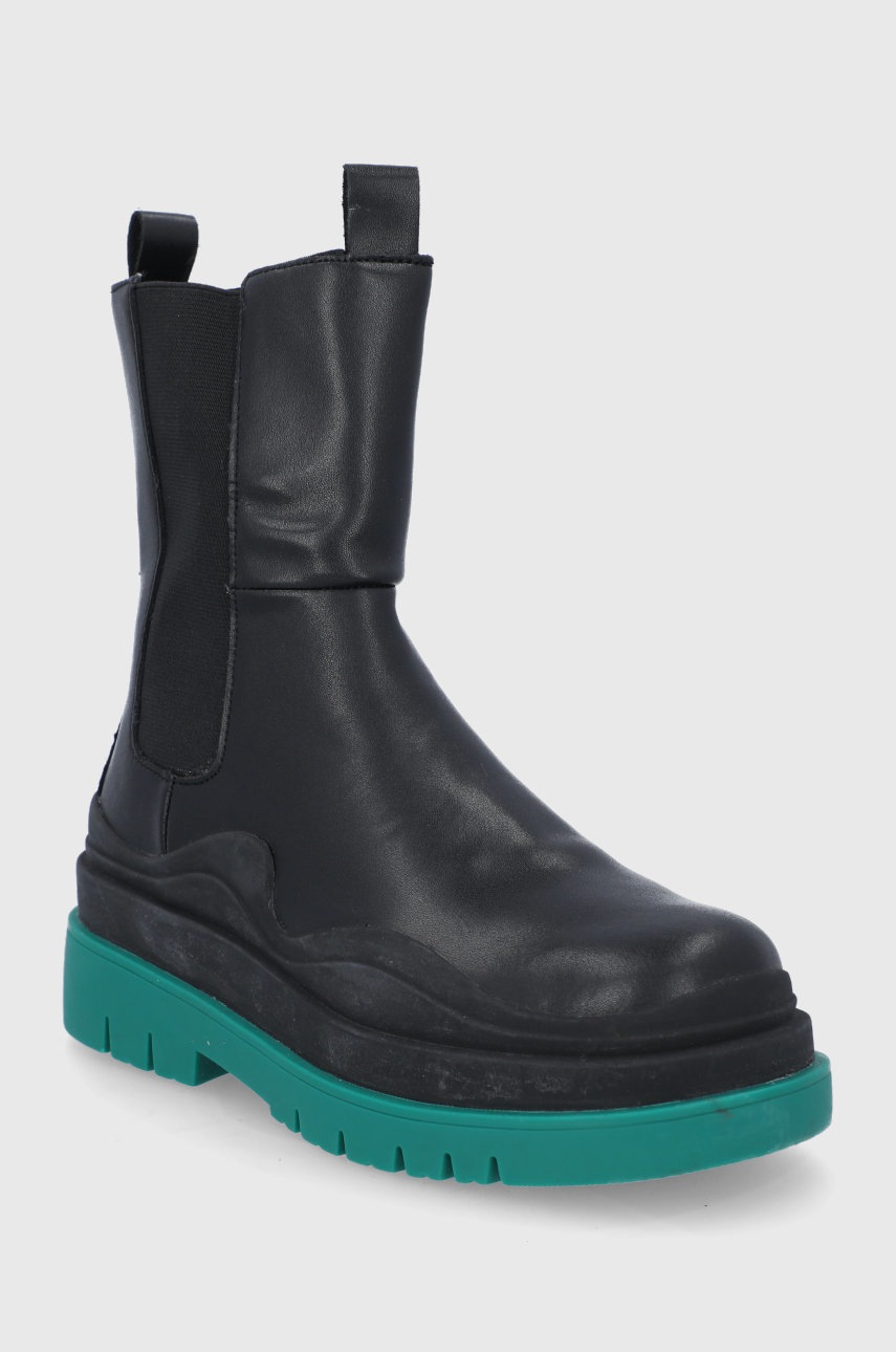 

Шкіряні черевики Steve Madden жіночі колір чорний на платформі