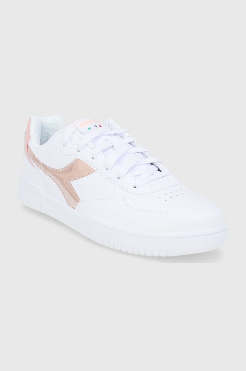

Черевики Diadora колір білий на плоскому ходу