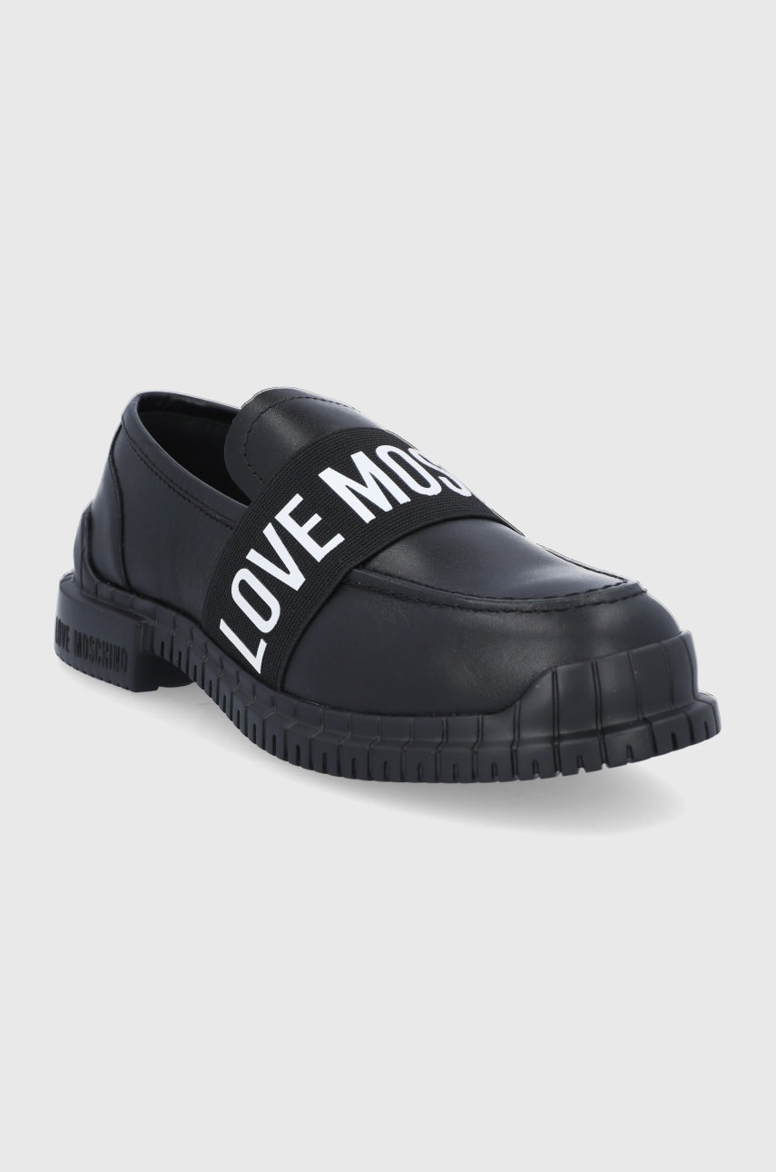 

Мокасины Love Moschino женское цвет чёрный на плоском ходу