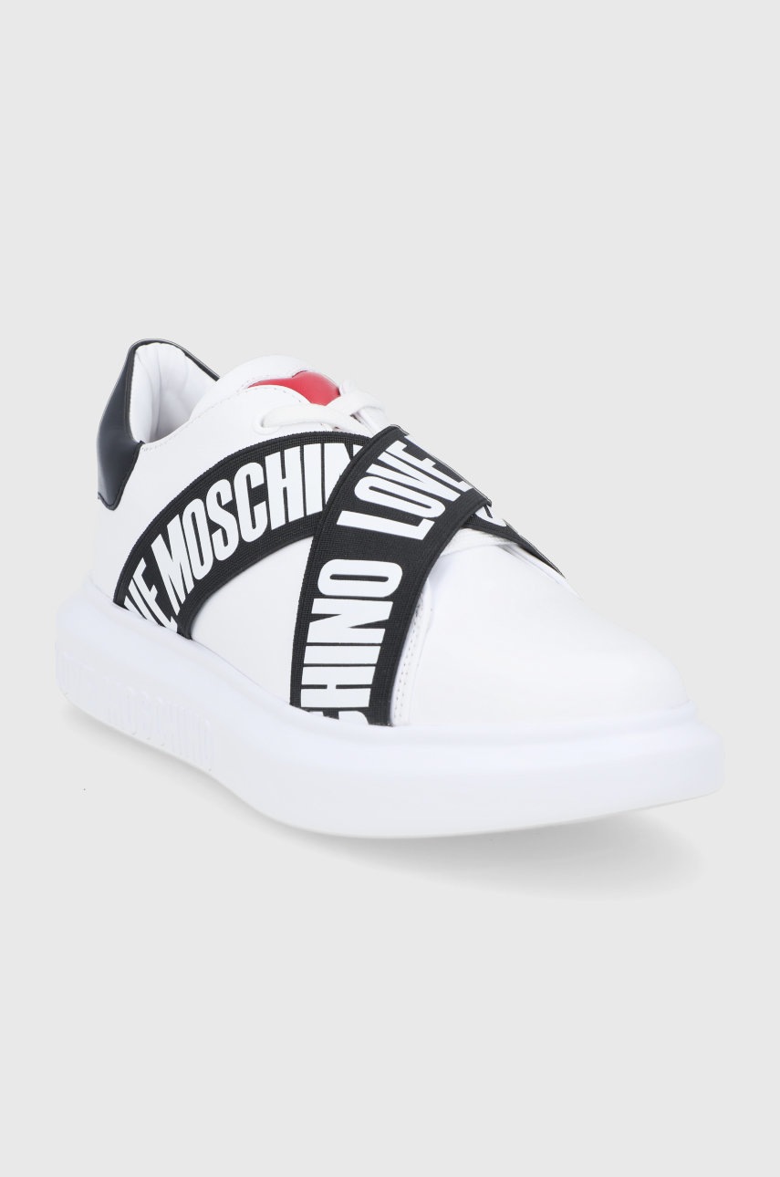 

Черевики Love Moschino колір білий на платформі