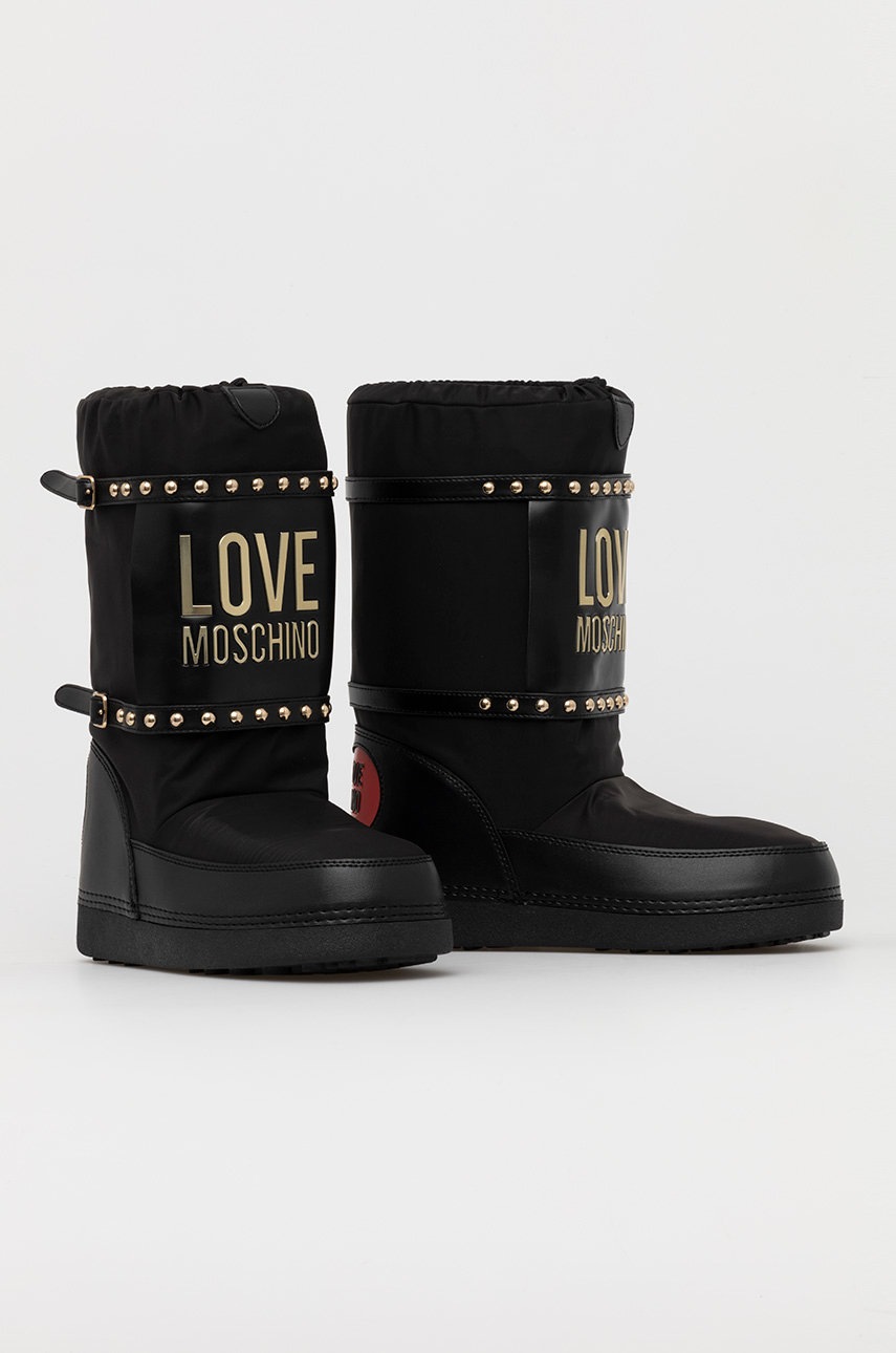

Зимние сапоги Love Moschino цвет чёрный