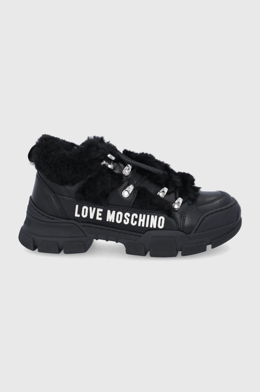 

Обувки Love Moschino в черно с равна подметка, Черен