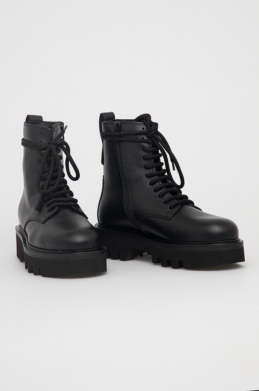 

Полусапоги Furla Rita Army Boot женские цвет чёрный на плоском ходу