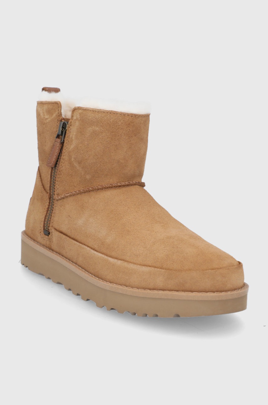 

Замшевые сапоги UGG Classic Zip Mini цвет коричневый