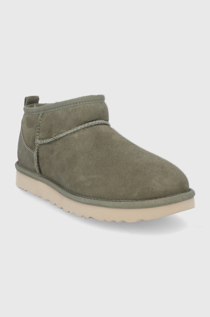 

Замшеві чоботи UGG колір зелений