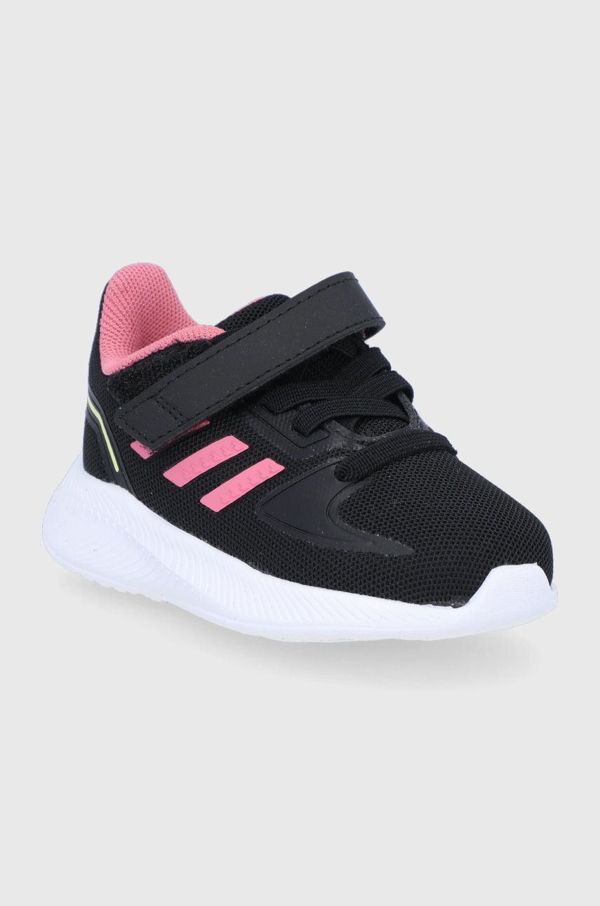 

Дитячі черевики adidas колір чорний