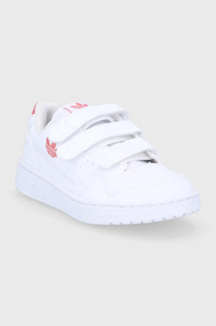 

Детские ботинки adidas Originals цвет белый