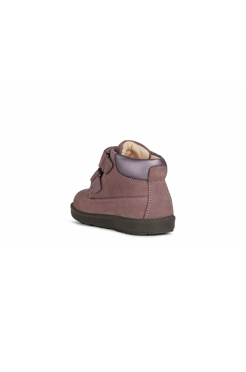 Δερμάτινα παιδικά κλειστά παπούτσια Geox φωτογραφία