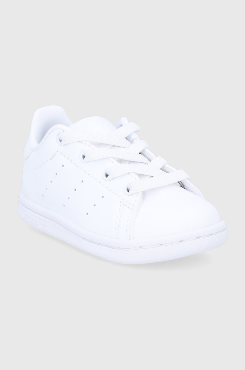 

Детские ботинки adidas Originals цвет белый