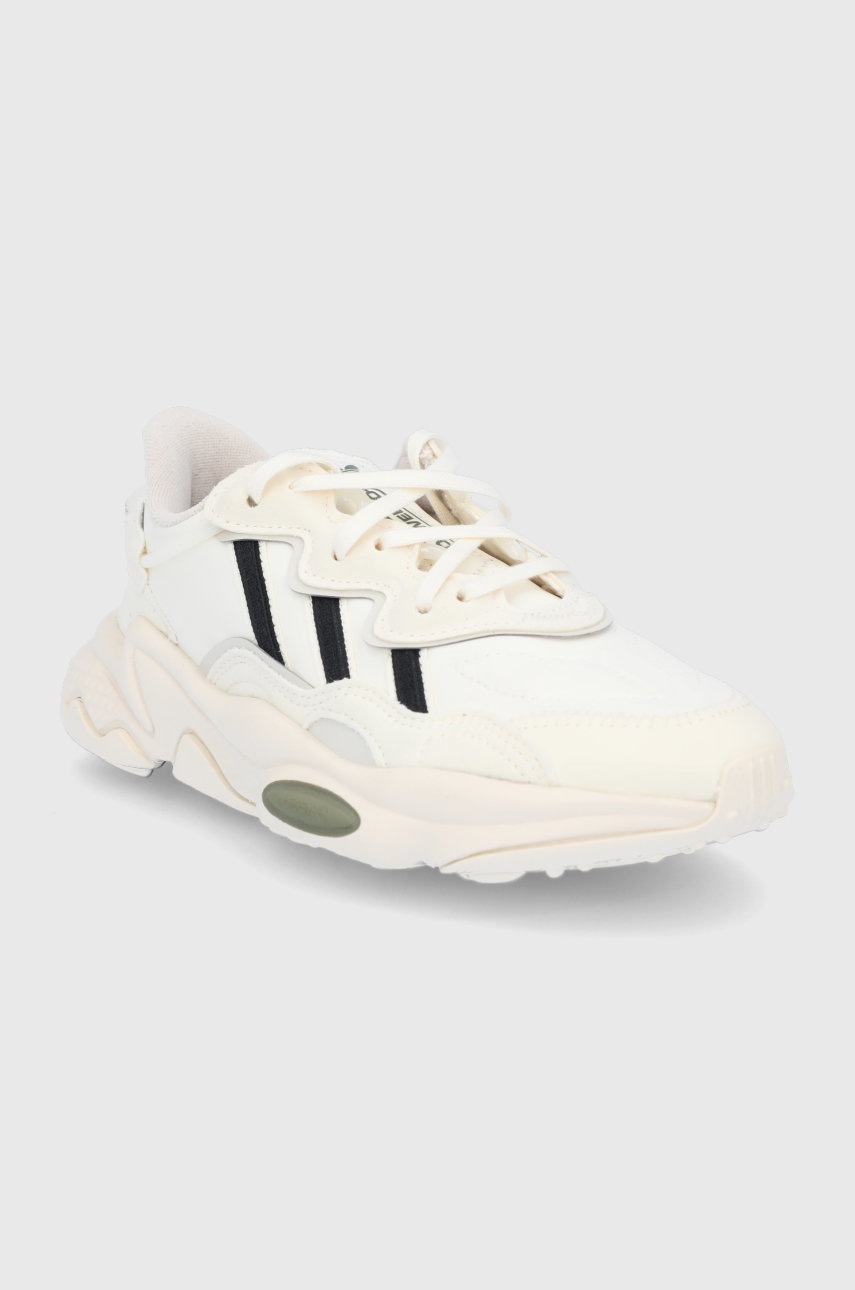 

Детские ботинки adidas Originals Ozweego цвет кремовый