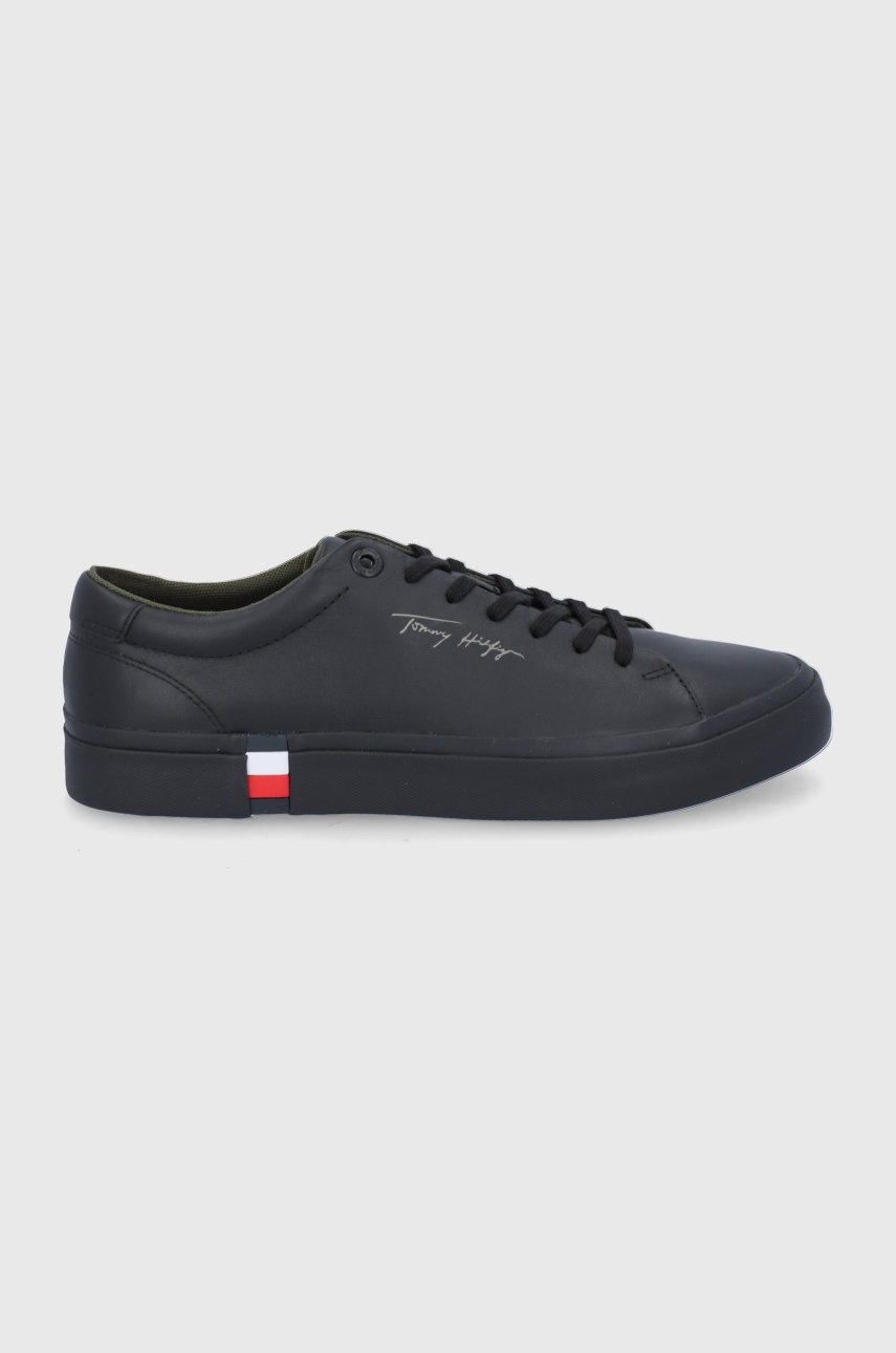 

Кожени обувки Tommy Hilfiger в черно, Черен