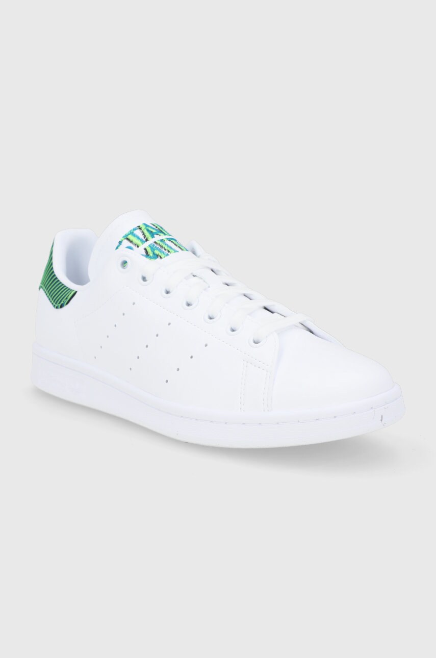 

Ботинки adidas Originals Stan Smith H04334 цвет белый