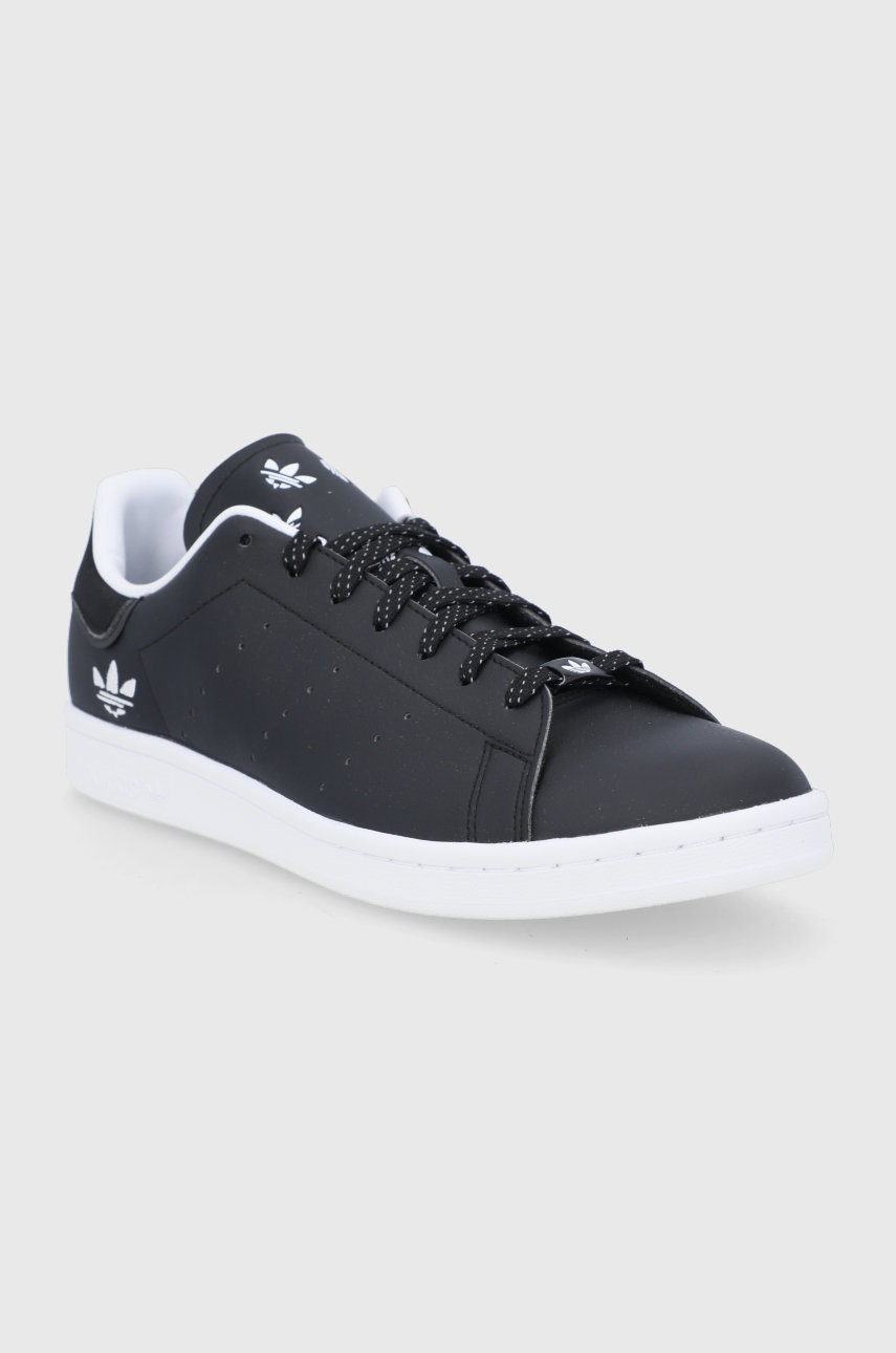 

Черевики adidas Originals Stan Smith колір чорний