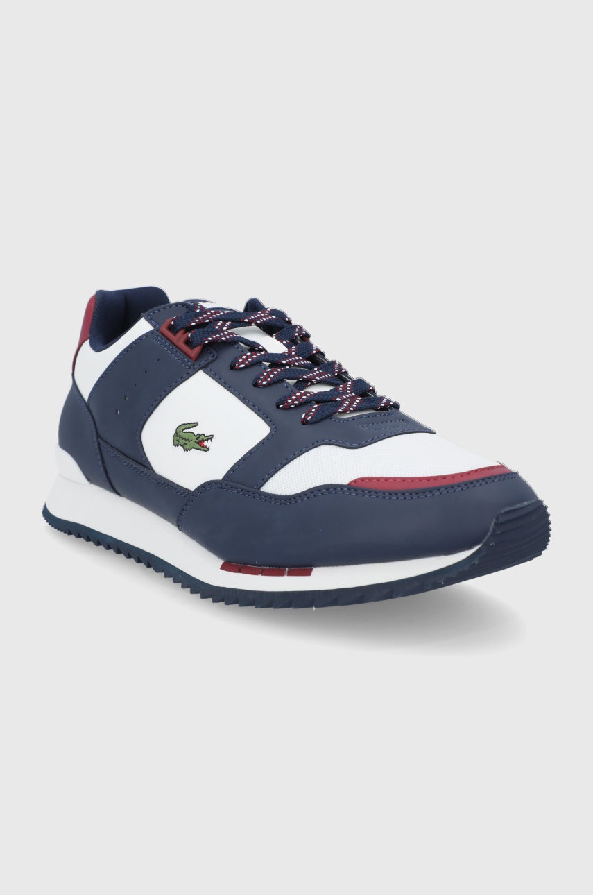 

Черевики Lacoste