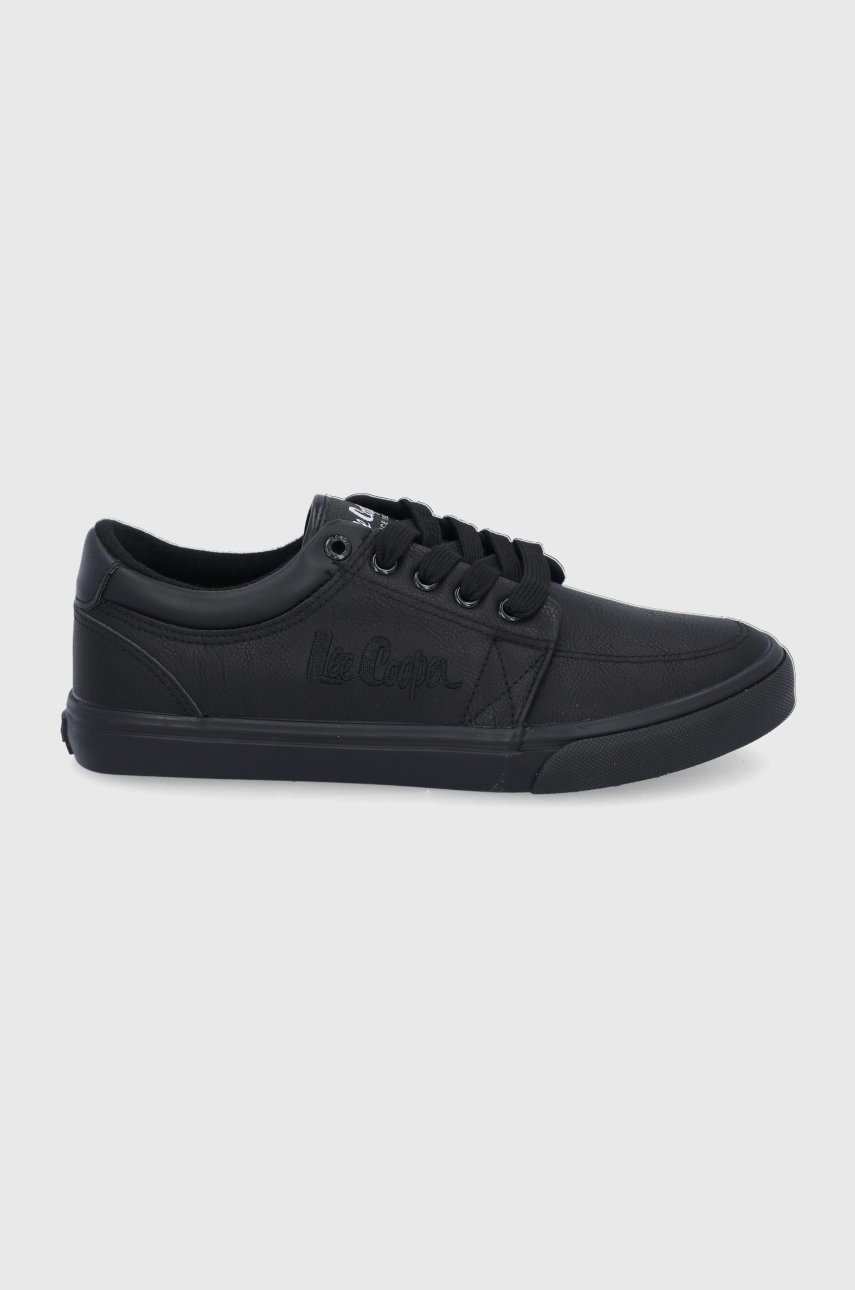 

Обувки Lee Cooper в черно, Черен