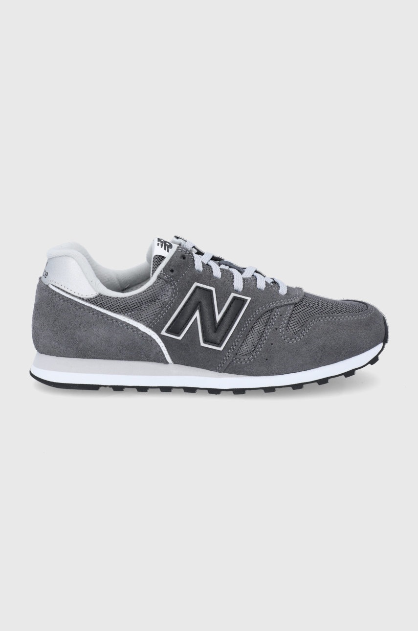 

Обувки New Balance в сиво, Сив