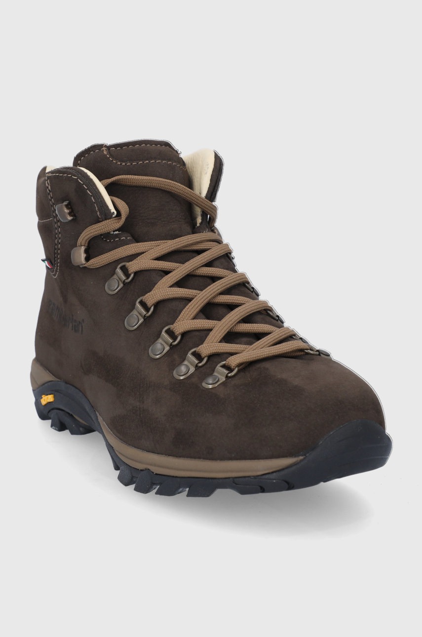 Σουέτ παπούτσια Zamberlan ανδρικά, χρώμα: καφέ φωτογραφία