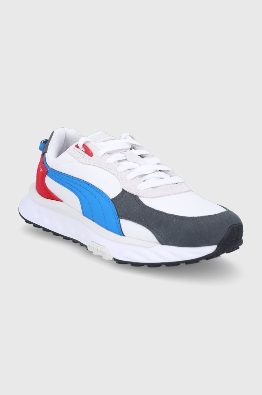 

Ботинки Puma Wild Rider Rollin 381517 цвет белый на плоском ходу