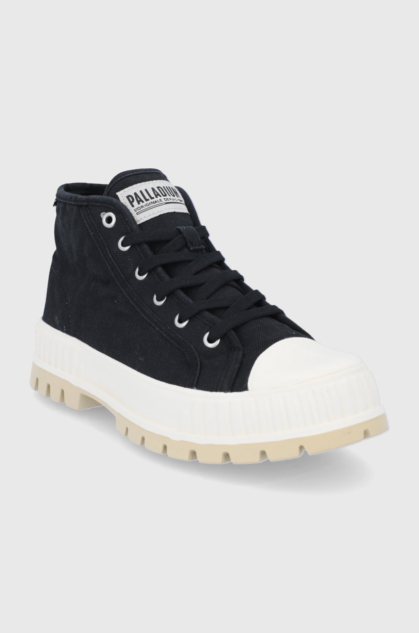 

Кеди Palladium колір чорний