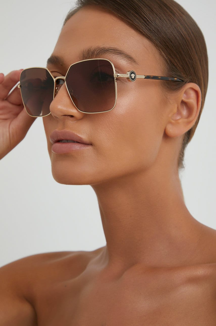 Versace ochelari de soare femei, culoarea auriu