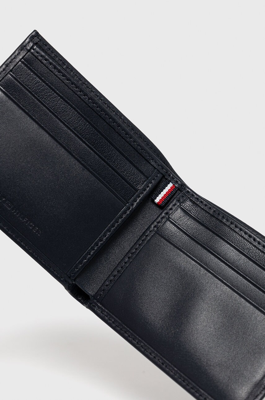 

Tommy Hilfiger - Кожаный кошелек