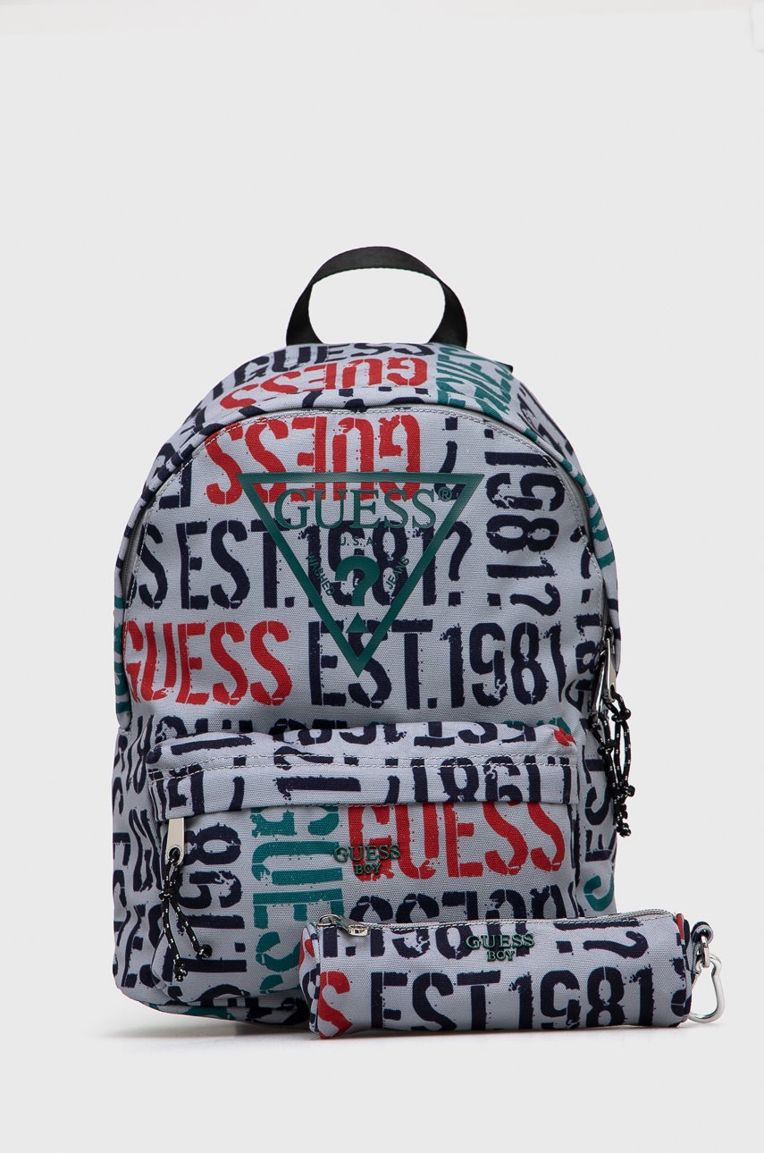 

Детска раница Guess в сиво голям размер с десен, Сив